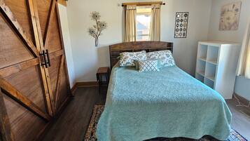 4 Schlafzimmer, Schreibtisch, kostenloses WLAN, Bettwäsche