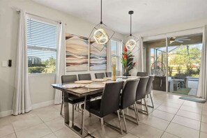 Dining - 6BR Themed Villa w/ Game Room+ Pool & Spa Solterra (Davenport)