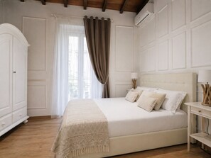 2 habitaciones, tabla de planchar con plancha, internet y ropa de cama 