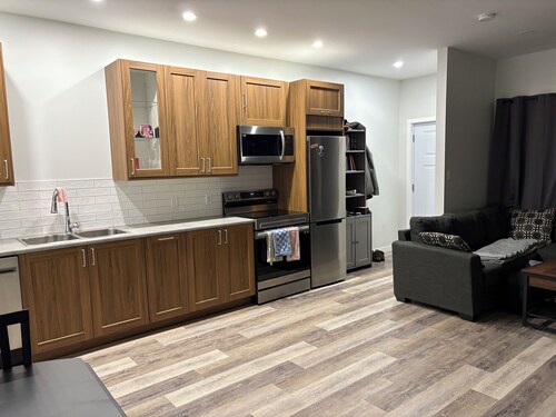 Modern cozy studio suite in Whistlebend