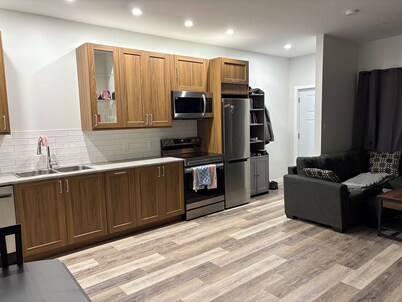 Modern cozy studio suite in Whistlebend