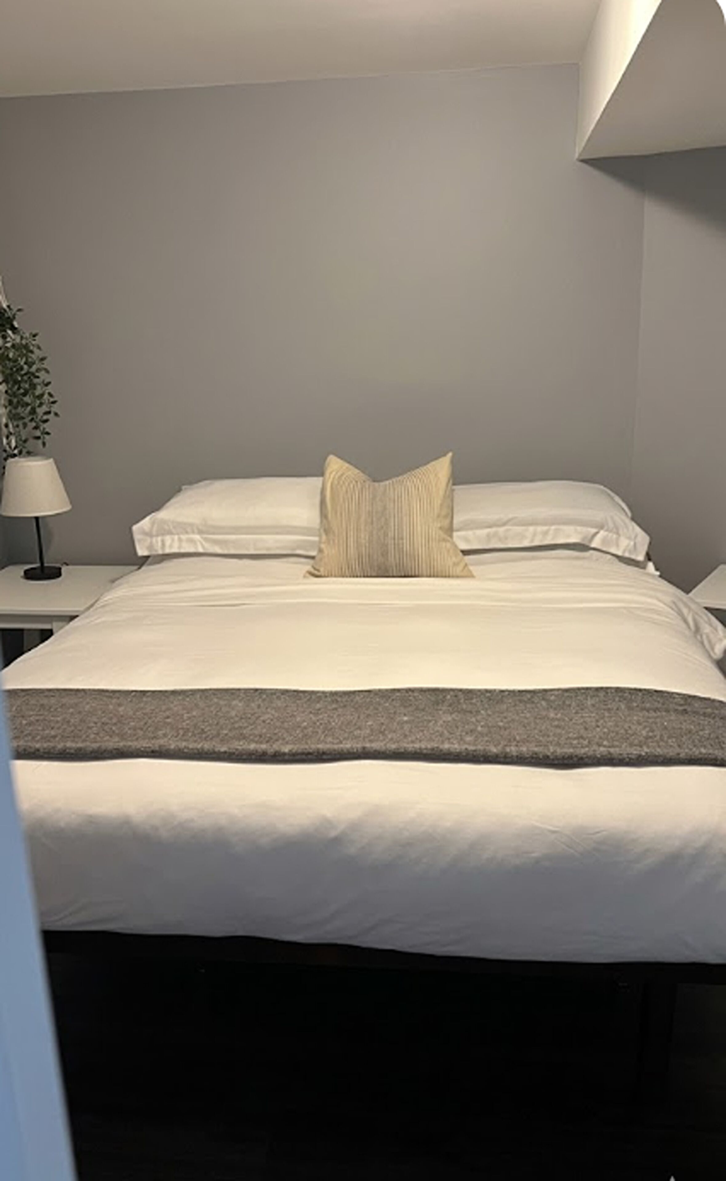 4 chambres, fer et planche à repasser, Wi-Fi, literie fournie
