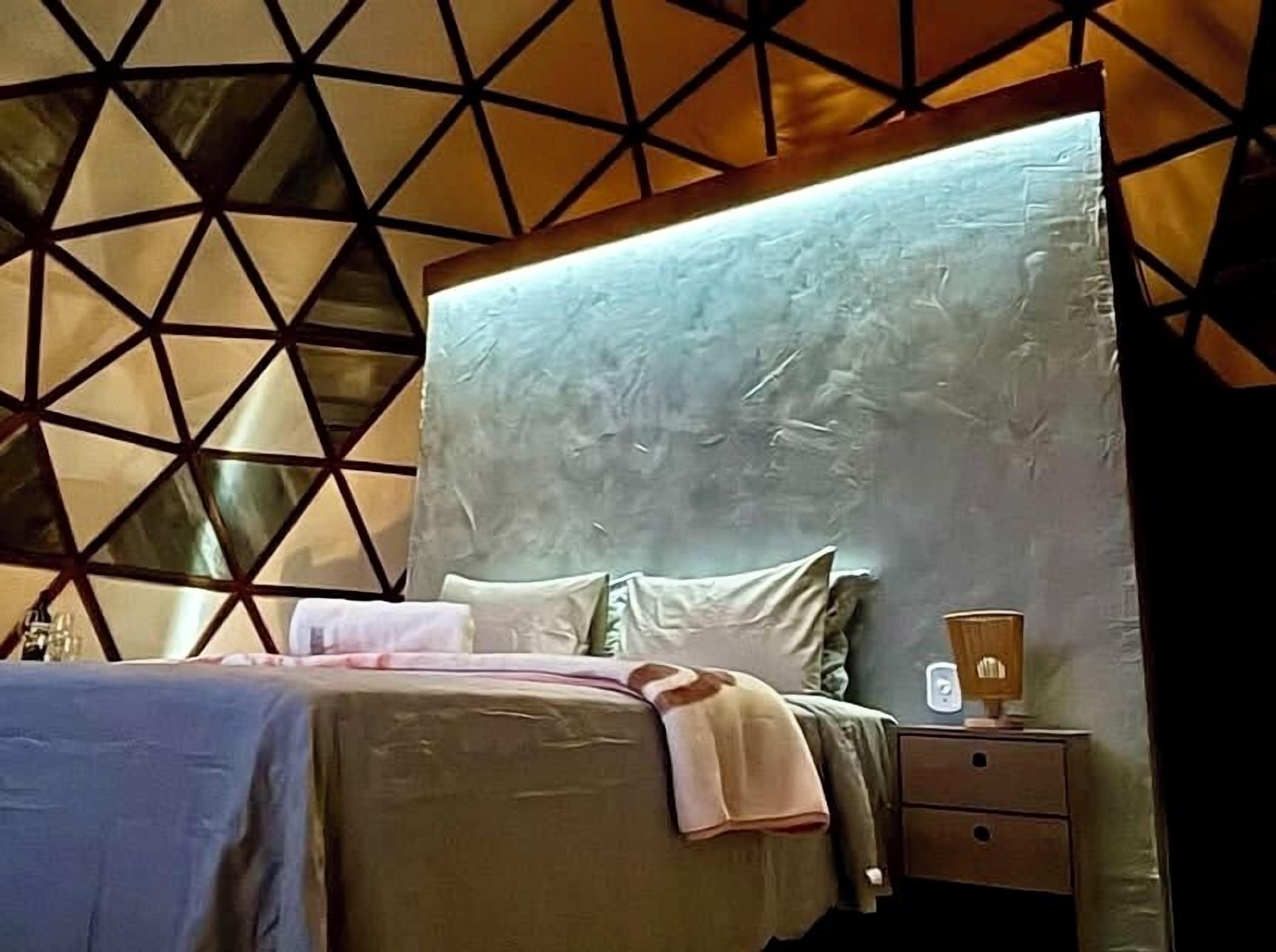 Deluxe Double Room, Garden View