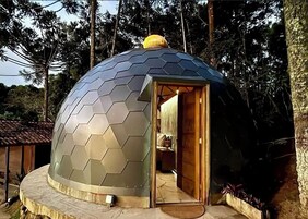Quarto casal luxo, vista para o jardim | Wi-Fi de cortesia
