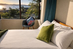 1 slaapkamer, een strijkplank/strijkijzer, wifi, beddengoed