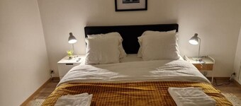 เดอะ ฟาเมนน์ เอสเคป