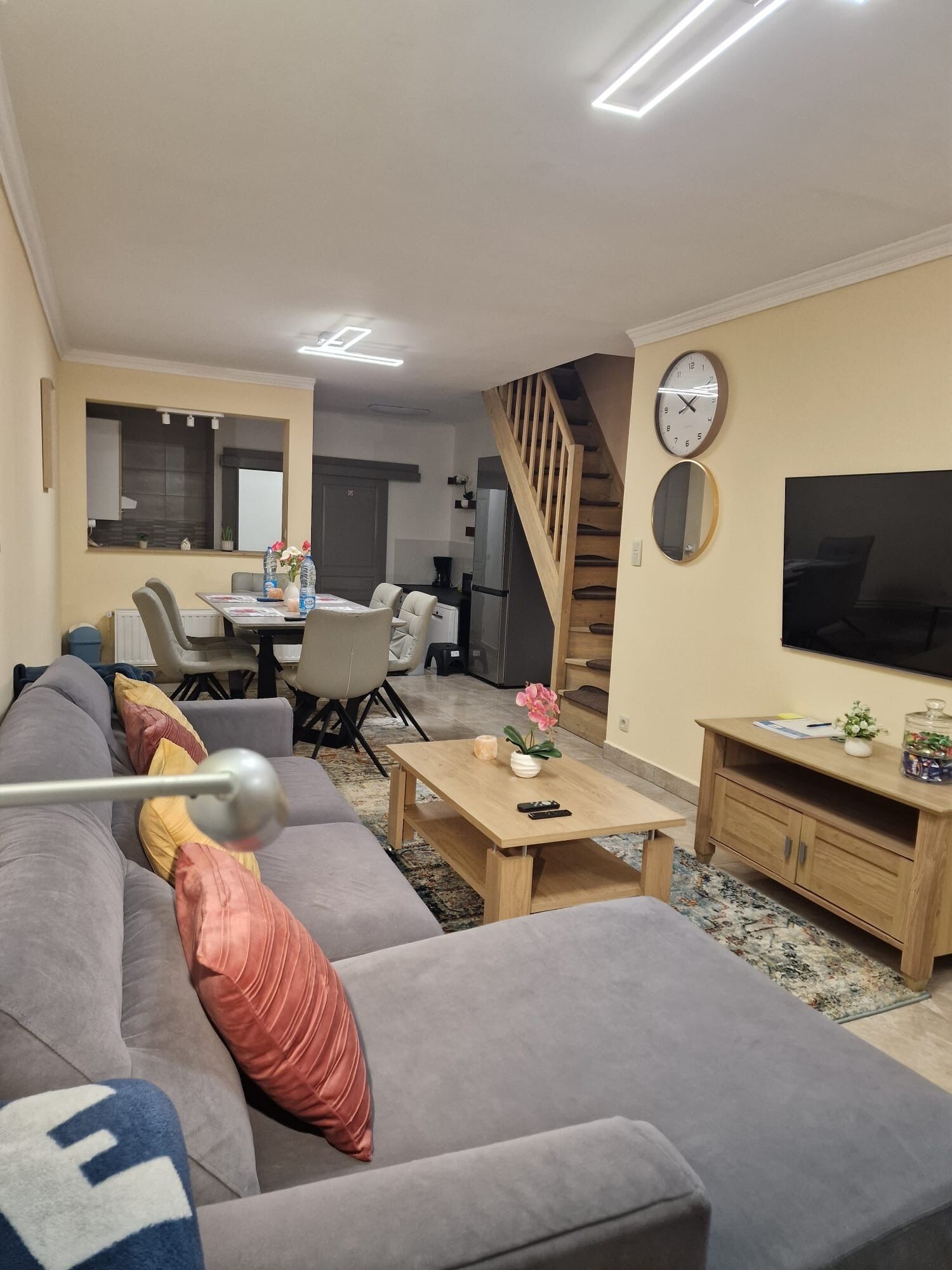 House, 2 Bedrooms, Garden View | Living area