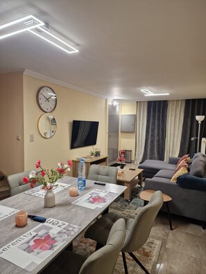 House, 2 Bedrooms, Garden View | Interior