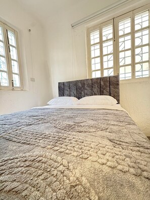 Room - Vrbo Property (Bogotá)