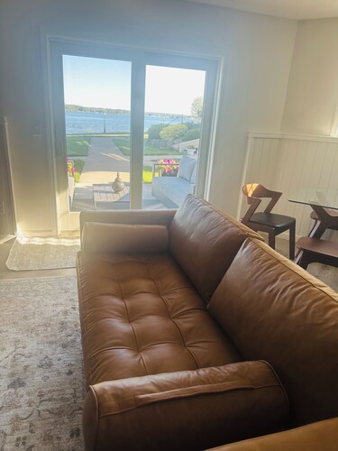  Luxury Waterfront 2 BR Condo on the St. Lawrence River