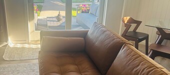  Luxury Waterfront 2 BR Condo on the St. Lawrence River