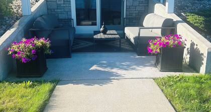 Luxury Waterfront 2 BR Condo on the St. Lawrence River