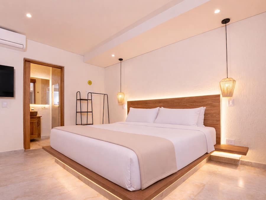 Loft Deluxe, bañera de hidromasaje | Caja fuerte, escritorio, espacio para trabajar con un portátil