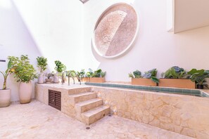 Εξωτερική πισίνα