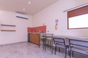 Family Loft | Private kitchenette - Casa Museo by HOUSY (Medellín)