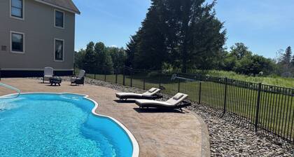 Great 5-bedroom estate with inground pool, ten acres at the base of Adirondacks