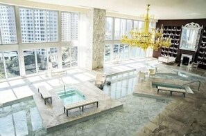 Pool - LUXORA 2 BR HIGH FLOOR W RESIDENCES-FREE SPA (Miami)
