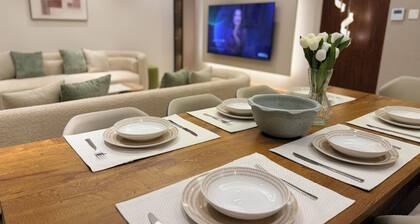 Cozy Modern Coastal Stay– Walk to Beach in Minutes