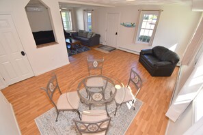 Interior - Sun, Sand & Space – Sleeps 12 - Walk to Beach - Linens Included! (Narragansett)