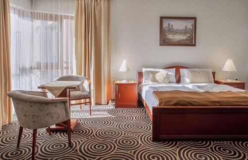 Hotel Millennium
