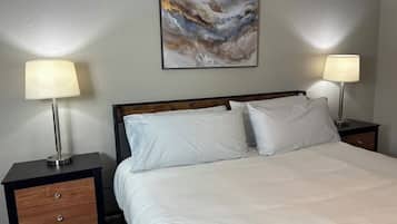 2 bedrooms, desk, iron/ironing board, free WiFi