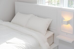 Basic Room, 2 Bedrooms (B (No pets allowed))