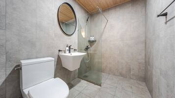Basic Room, 1 Bedroom (301) | 1 bedroom, free WiFi