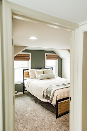 Room - Cozy 2-bedroom house in charming Jonestown, 20 min from Hershey (Jonestown)