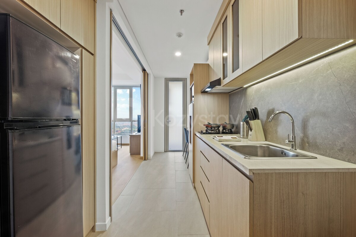 Apartment, 1 Bedroom, City View | Private kitchen | Full-sized fridge, microwave, stovetop, rice cooker