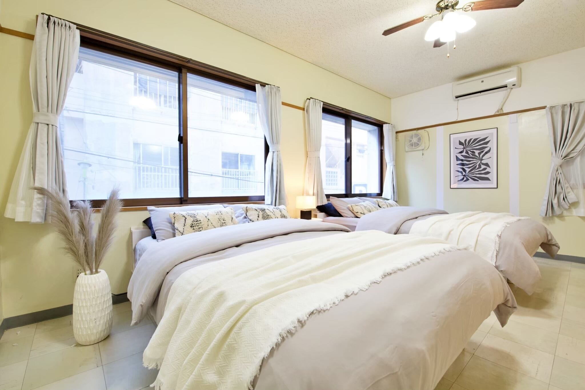 Apartment | Blackout drapes, free WiFi