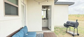 3-bedroom house in charming Laredo