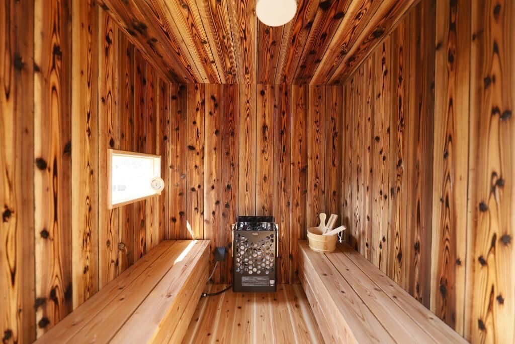 Villa, balkong, sjøutsikt | Badstue