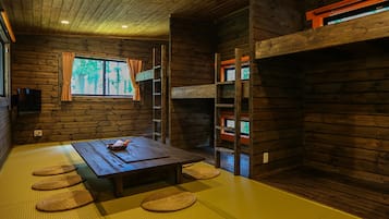 Cottage 2 - Studio with Loft, Smoking | Interior