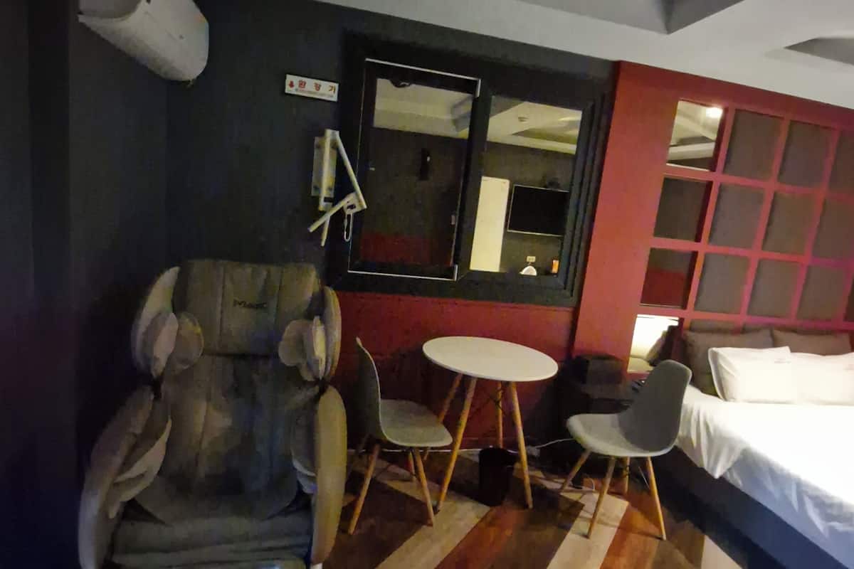 Premium Double Room | Interior