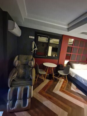 Premium Double Room | Interior - HOTEL FRENCH CODE (changwonsi)
