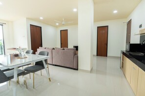 Apartment, Balcony, Garden View | Interior