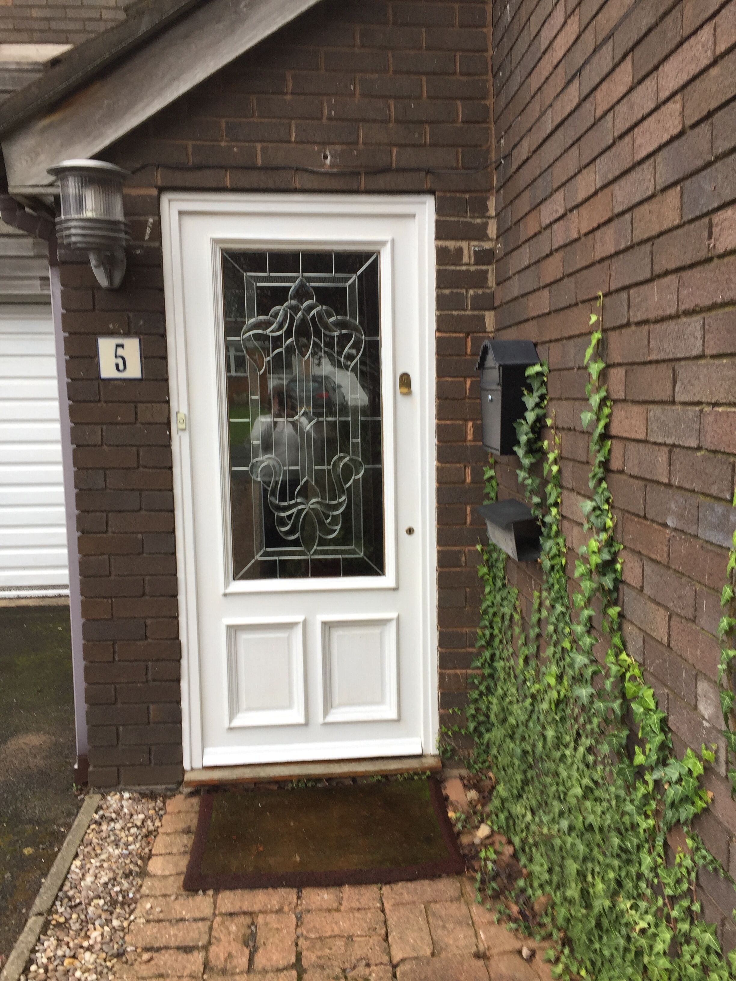 Habitación estándar con 1 cama matrimonial o 2 individuales, vista al jardín | Detalle exterior