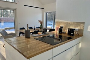 Private kitchen - Lichtgalerie Jabel Comfortable holiday residence (Jabel)