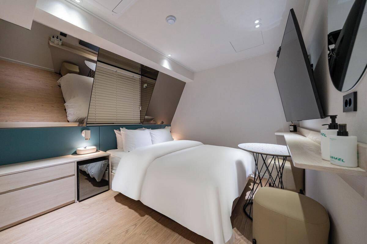 DELUXE-COMFORT | Allergitestet sengetøy, wi-fi (inkludert) og sengetøy