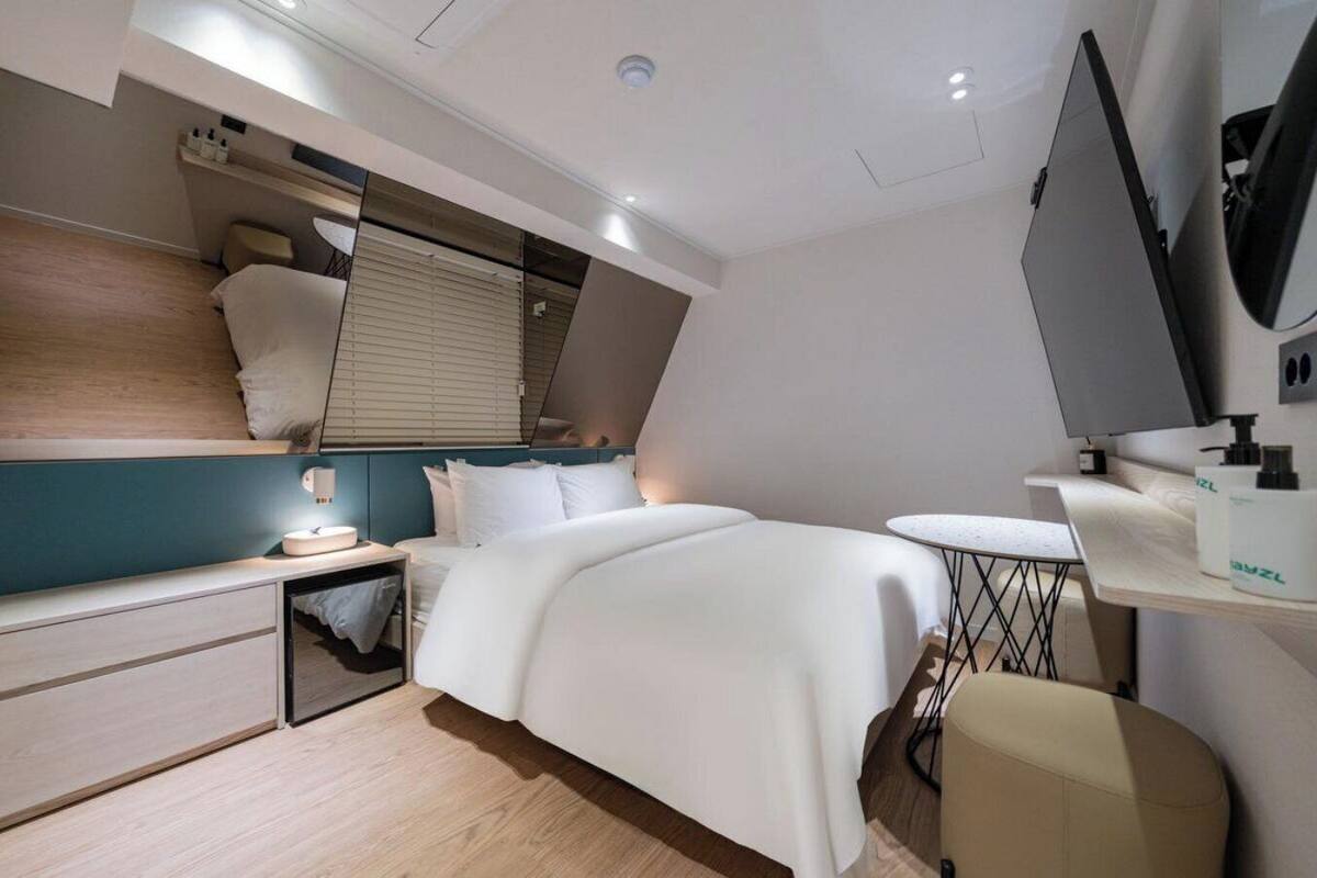 DELUXE-COMFORT(Multi-night) | Allergitestet sengetøy, wi-fi (inkludert) og sengetøy
