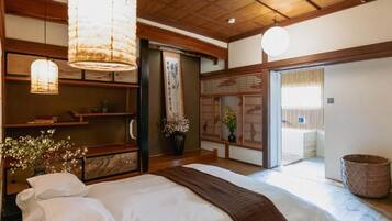 Luxury Suite, City View