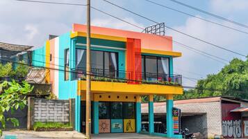 Fachada da propriedade