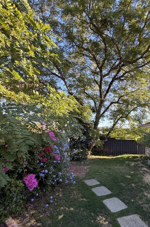 Property grounds - Family oasis with sunset deck in prime Melville location (Melville)