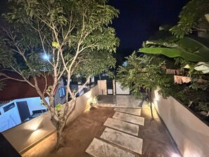Property grounds - Serenique Heaven: Experience the Difference of True Serenity (Hikkaduwa)