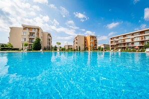 Pool - Cozy Sea Style Studio with Balcony (Sunny Beach)