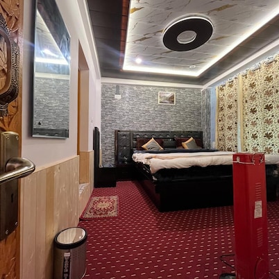 Hotel Ilhan Sonamarg