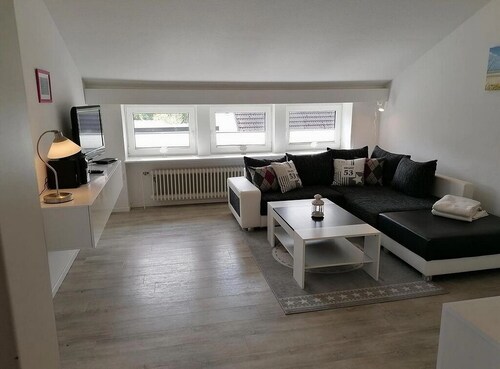 Cozy vacation apartment near the beach & town center