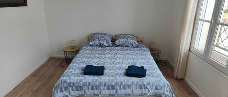 1 chambre, Wi-Fi, draps fournis