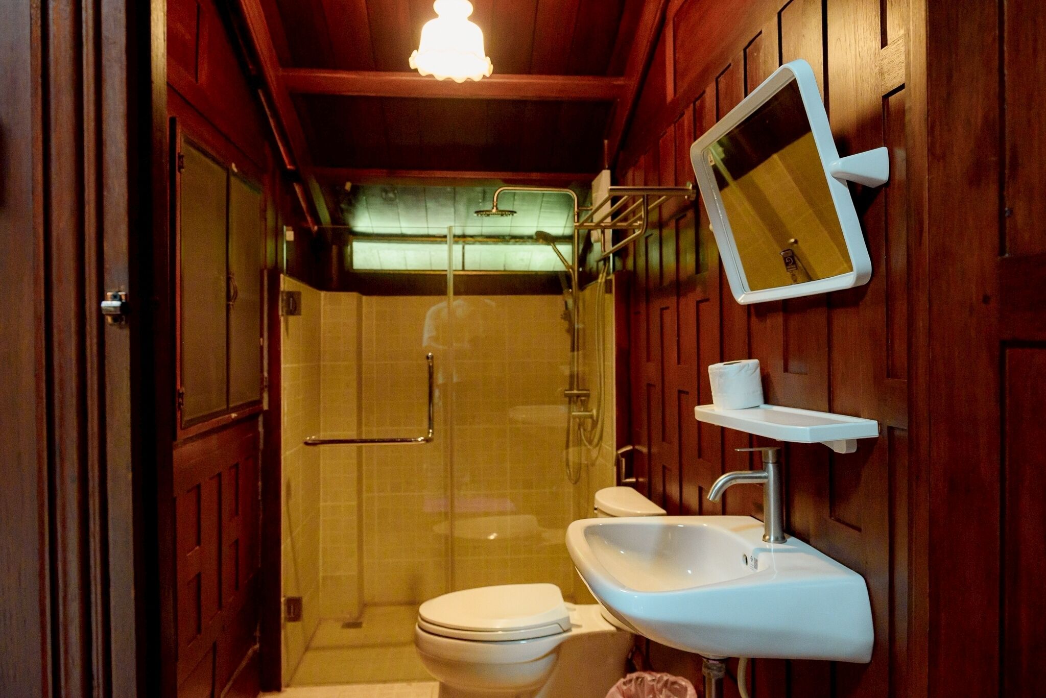 บ้านพัก, วิวสวน | ห้องน้ำ