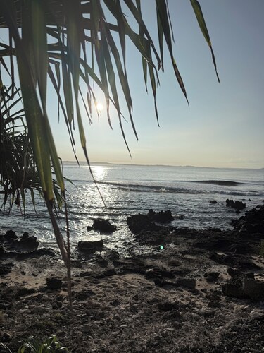 The Oasis Beachfront Villa Private Pool Welcoming couples through to groups of 8
